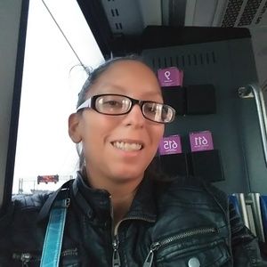 Meet your Posher, Corina